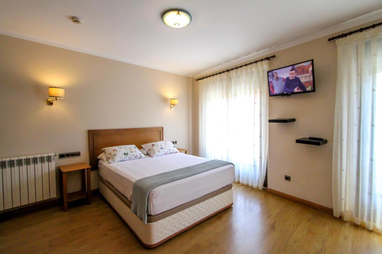 Apartamentos San Jorge Nueva de Llanes Kültér fotó