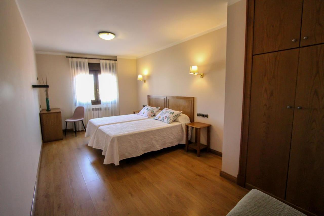Apartamentos San Jorge Nueva de Llanes Kültér fotó