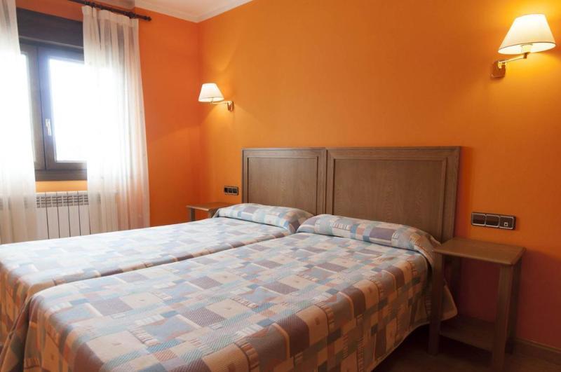 Apartamentos San Jorge Nueva de Llanes Kültér fotó